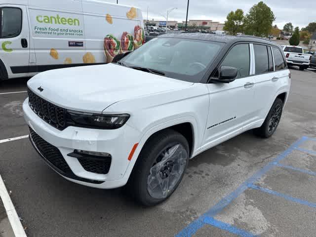 2025 Jeep Grand Cherokee GRAND CHEROKEE SUMMIT 4X4