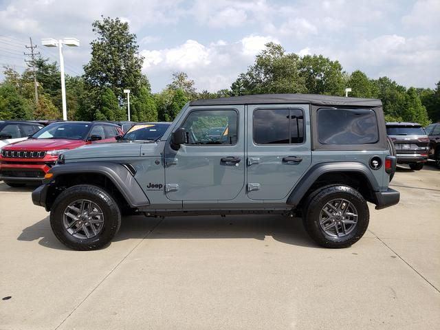 2025 Jeep Wrangler 4-Door Summit 4x4