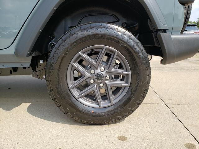 2025 Jeep Wrangler 4-Door Summit 4x4