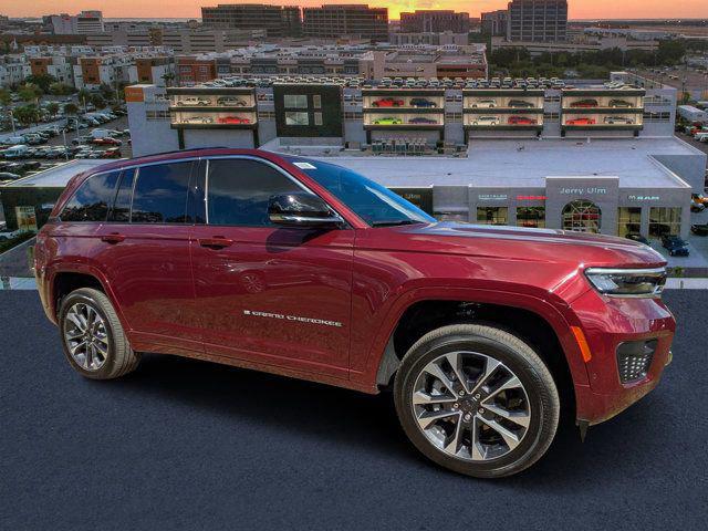 2025 Jeep Grand Cherokee GRAND CHEROKEE OVERLAND 4X4