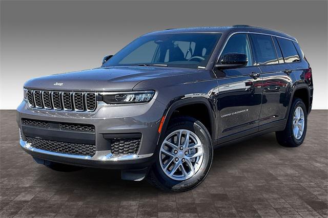 2025 Jeep Grand Cherokee GRAND CHEROKEE L LAREDO X 4X4