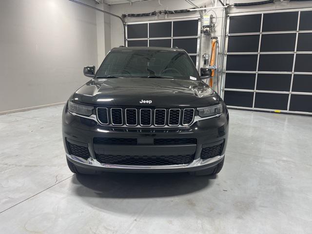 2025 Jeep Grand Cherokee GRAND CHEROKEE L LAREDO X 4X2