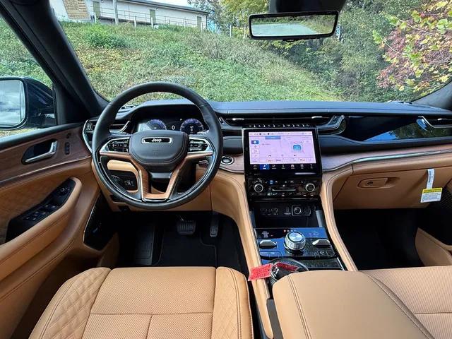 2025 Jeep Grand Cherokee Summit Reserve 4x4