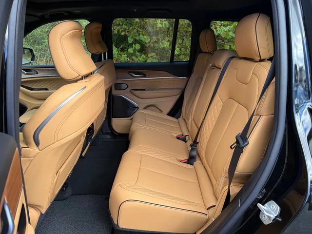 2025 Jeep Grand Cherokee Summit Reserve 4x4