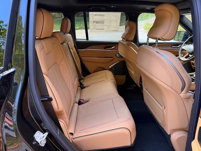 2025 Jeep Grand Cherokee Summit Reserve 4x4