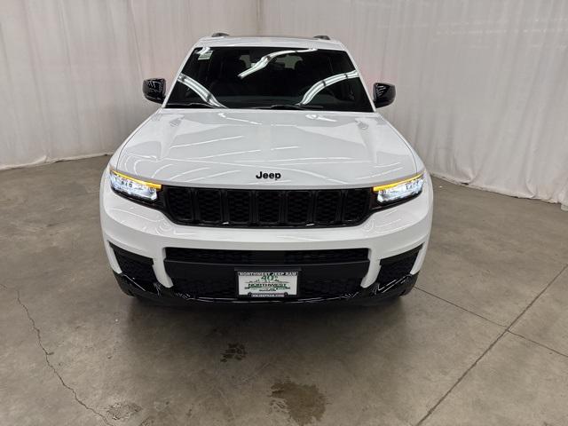 2025 Jeep Grand Cherokee GRAND CHEROKEE L ALTITUDE X 4X4 2025 Jeep Grand Cherokee GRAND CHEROKEE L ALTITUDE X 4X4