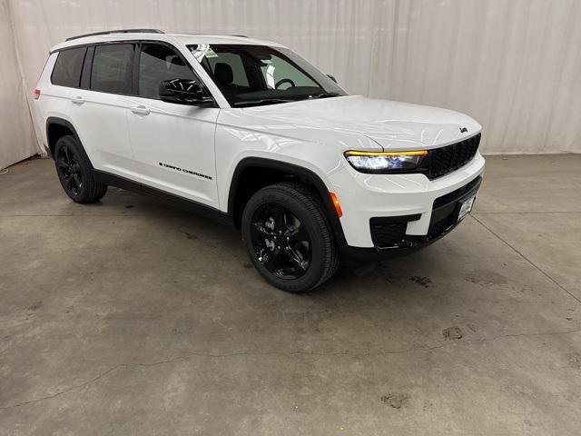 2025 Jeep Grand Cherokee GRAND CHEROKEE L ALTITUDE X 4X4