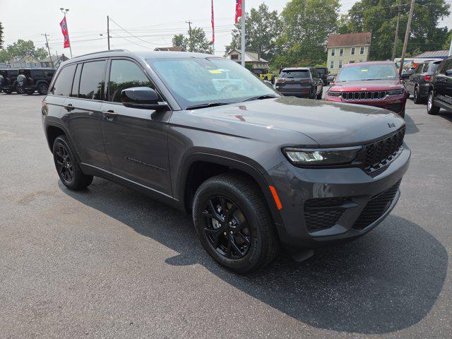 2025 Jeep Grand Cherokee GRAND CHEROKEE ALTITUDE 4X4
