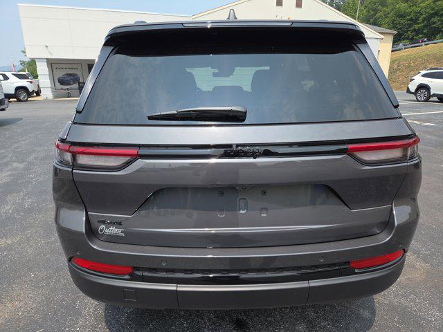 2025 Jeep Grand Cherokee GRAND CHEROKEE ALTITUDE 4X4