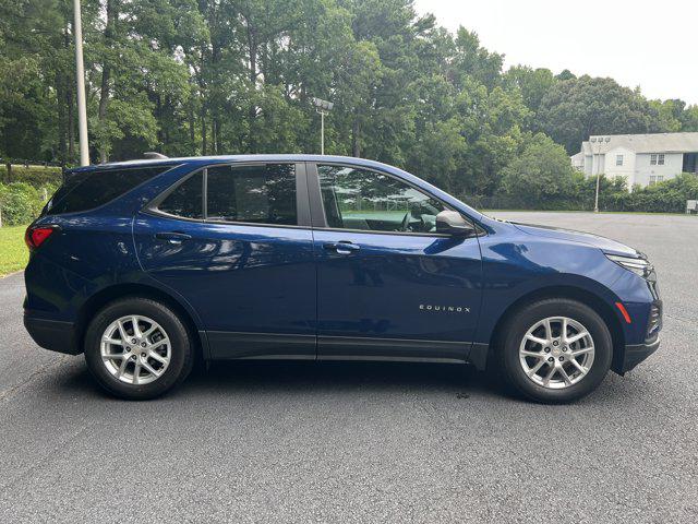 2022 Chevrolet Equinox FWD LS 2022 Chevrolet Equinox FWD LS