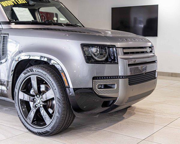 2024 Land Rover Defender 110 P400 X-Dynamic SE