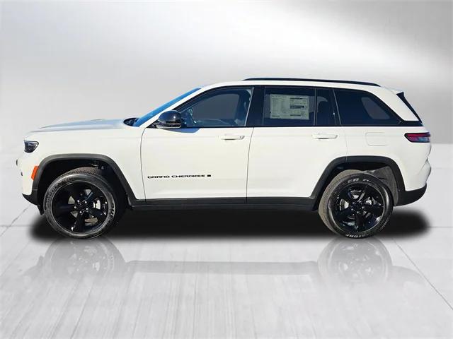 2025 Jeep Grand Cherokee GRAND CHEROKEE ALTITUDE X 4X4