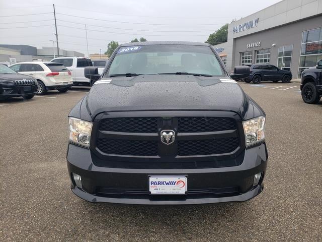 2018 RAM 1500 Express Quad Cab 4x4 64 Box 2018 RAM 1500 Express Quad Cab 4x4 64 Box