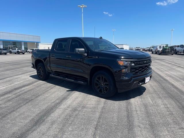2024 Chevrolet Silverado 1500 4WD Crew Cab Short Bed Custom