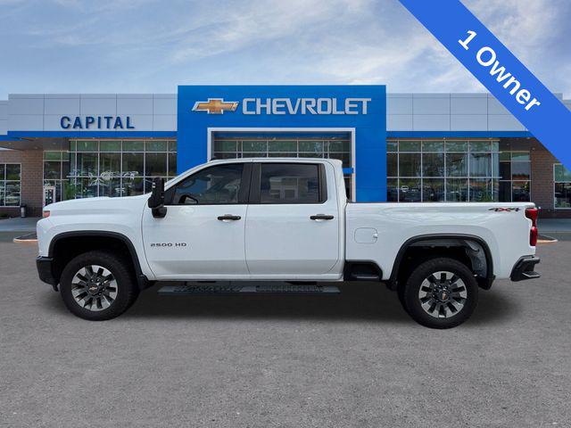 2022 Chevrolet Silverado 2500HD 4WD Crew Cab Standard Bed Custom