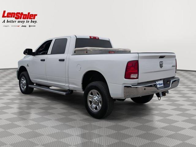 2018 RAM 3500 Tradesman Crew Cab 4x4 64 Box