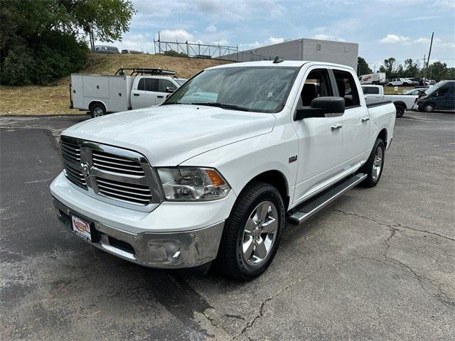 2017 RAM 1500 Big Horn Crew Cab 4x4 57 Box