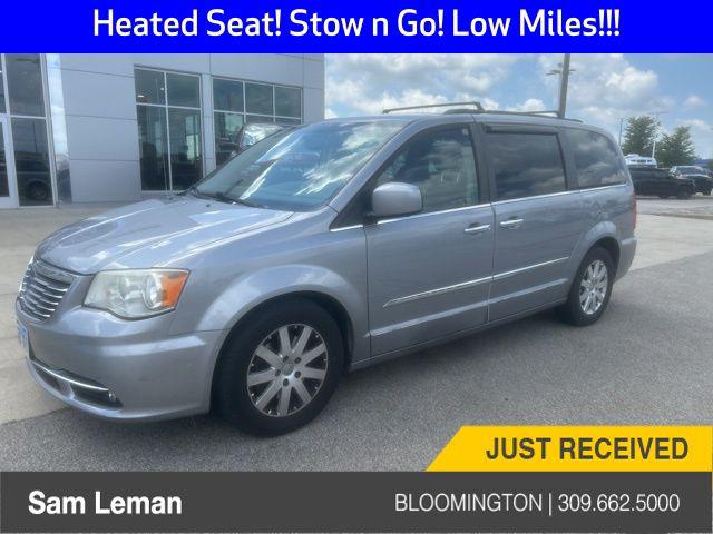 2014 Chrysler Town and Country Touring