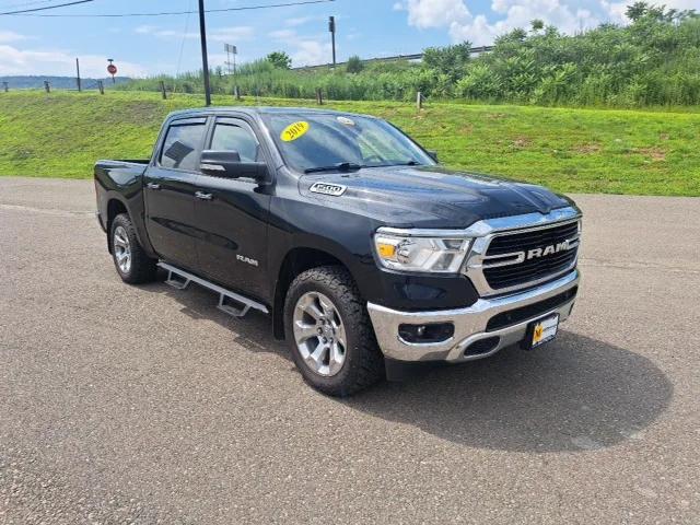 2019 RAM 1500 Big Horn/Lone Star Crew Cab 4x4 57 Box