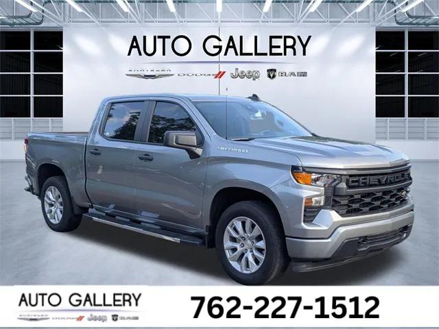 2024 Chevrolet Silverado 1500 2WD Crew Cab Short Bed Custom