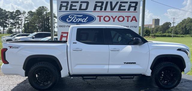 2024 Toyota Tundra SR5 2WD