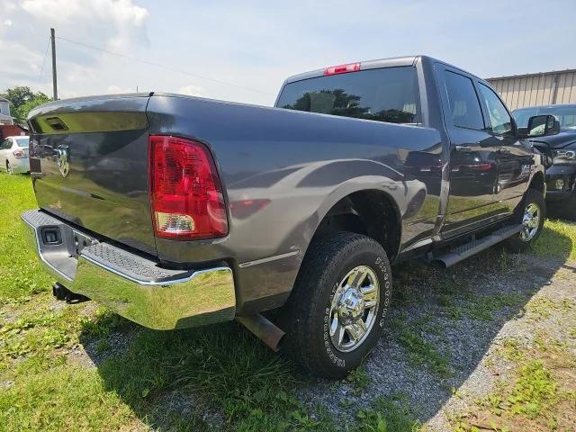 2018 RAM 3500 Tradesman Crew Cab 4x4 64 Box