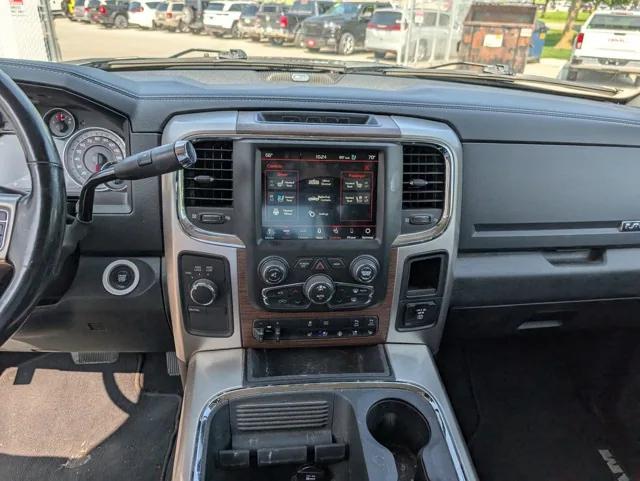 2018 RAM 2500 Laramie Crew Cab 4x4 64 Box