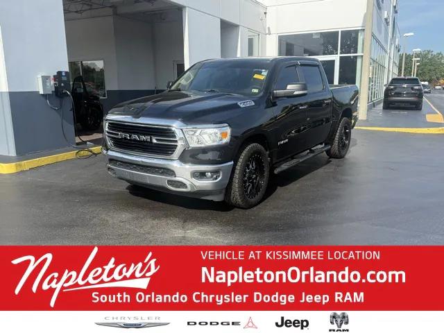 2020 RAM 1500 Big Horn Crew Cab 4x4 57 Box