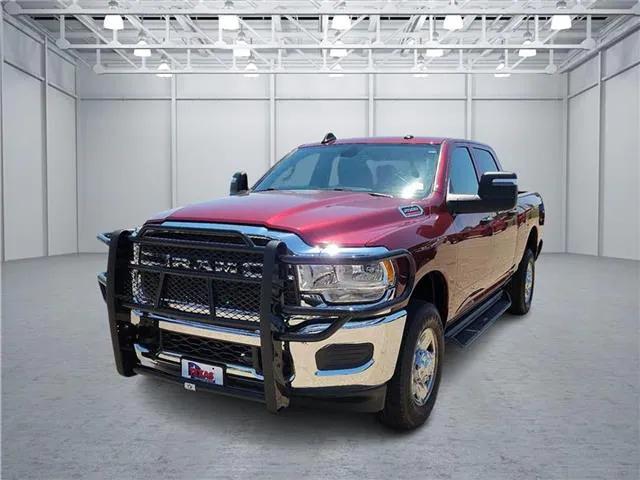 2024 RAM 2500 Tradesman Crew Cab 4x4 64 Box