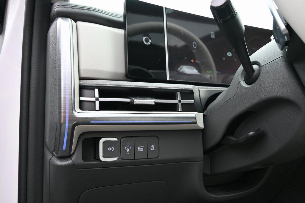 2026 Hyundai Santa Fe Limited - Photo 24