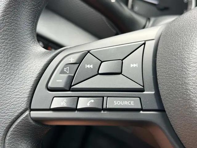 2025 Nissan Kicks S