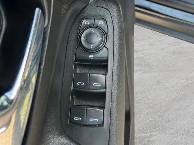 2022 Chevrolet Equinox FWD LT