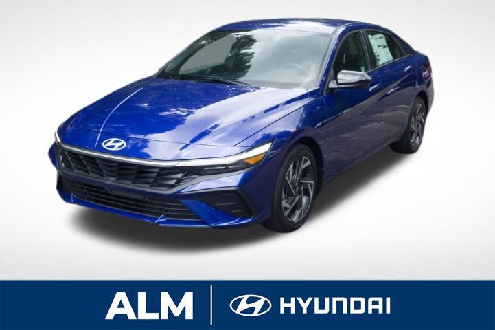 2025 Hyundai Elantra SEL's photo