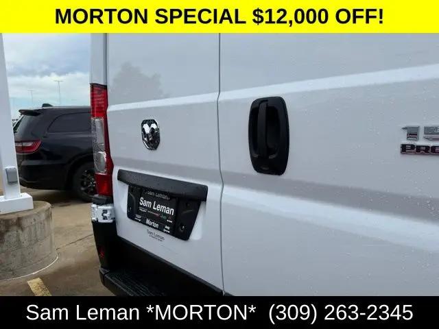 2025 Ram ProMaster Cargo Van SLT Low Roof 136" WB