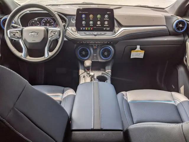 2025 Chevrolet Blazer FWD RS