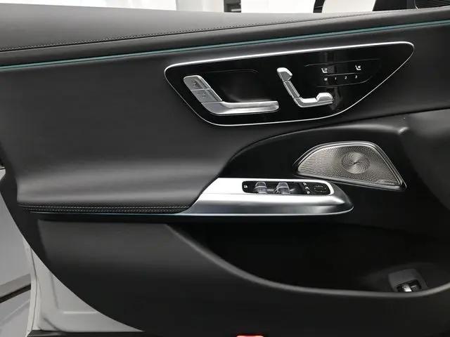 2026 Mercedes-Benz E 350 E 350