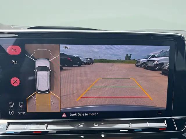 2025 Volkswagen Atlas Cross Sport 2.0T SEL Premium R-Line