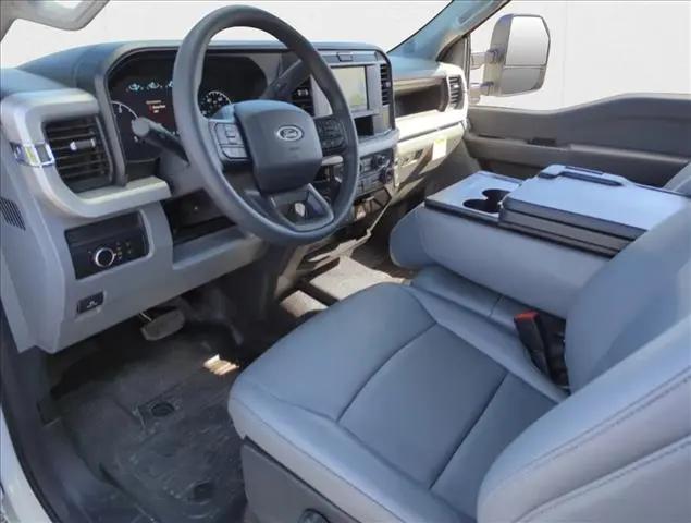 2025 Ford F-450 XL