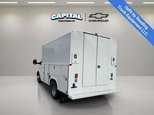 2025 Chevrolet Express Cutaway Work Van
