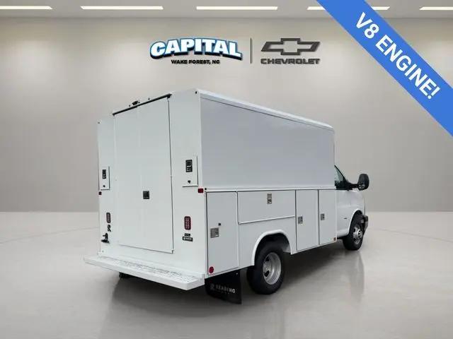 2025 Chevrolet Express Cutaway Work Van