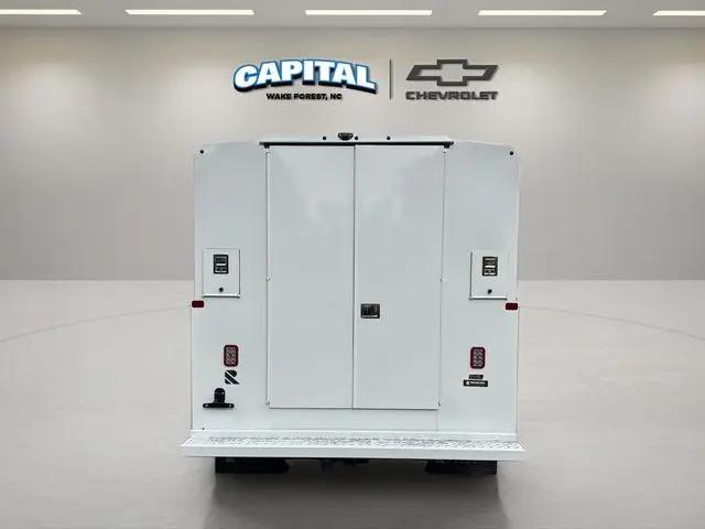 2025 Chevrolet Express Cutaway Work Van