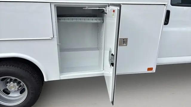 2025 Chevrolet Express Cutaway Work Van