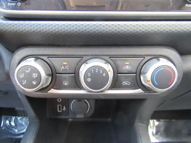 2021 Nissan Kicks S Xtronic CVT