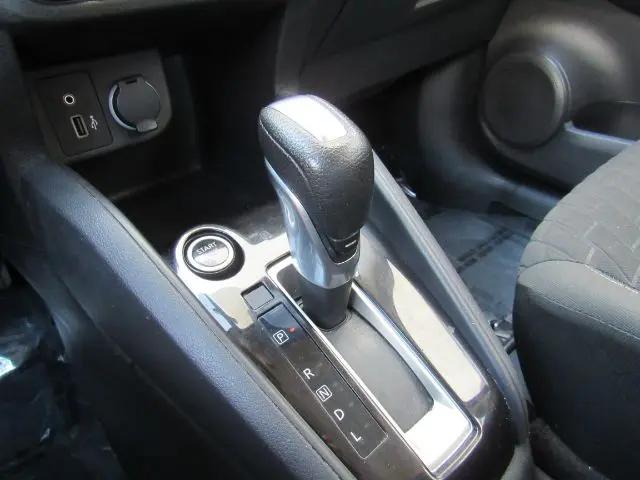 2021 Nissan Kicks S Xtronic CVT