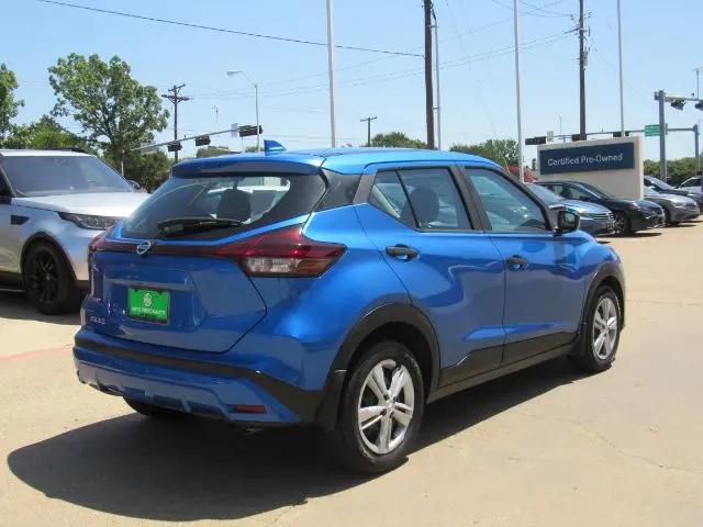 2021 Nissan Kicks S Xtronic CVT