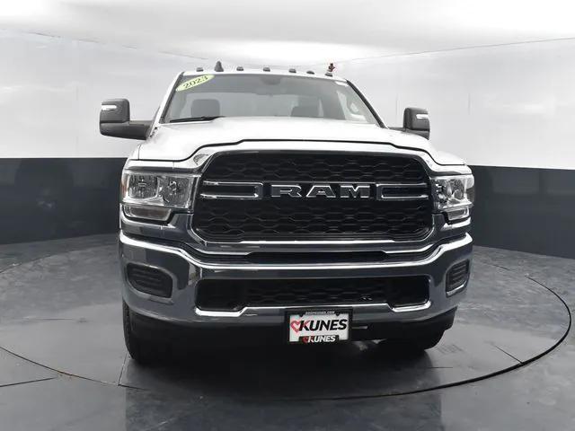 2023 RAM 2500 Tradesman Regular Cab 4x4 8 Box