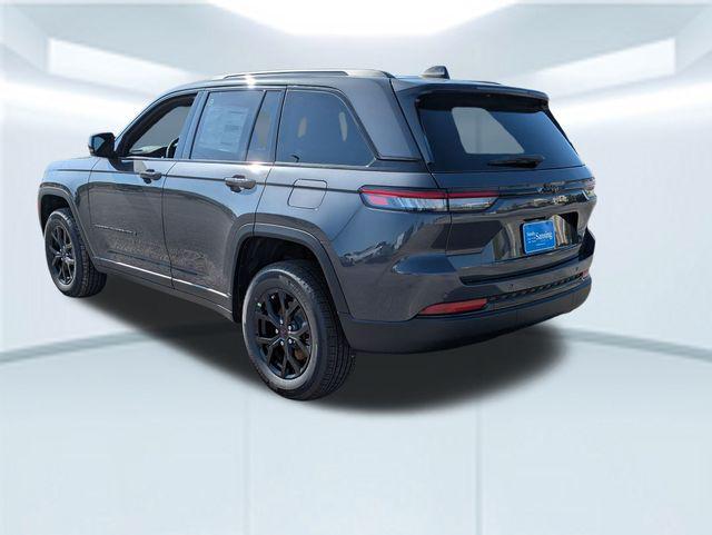 2025 Jeep Grand Cherokee Altitude X 4x2