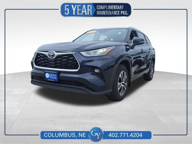 2022 Toyota Highlander Hybrid XLE