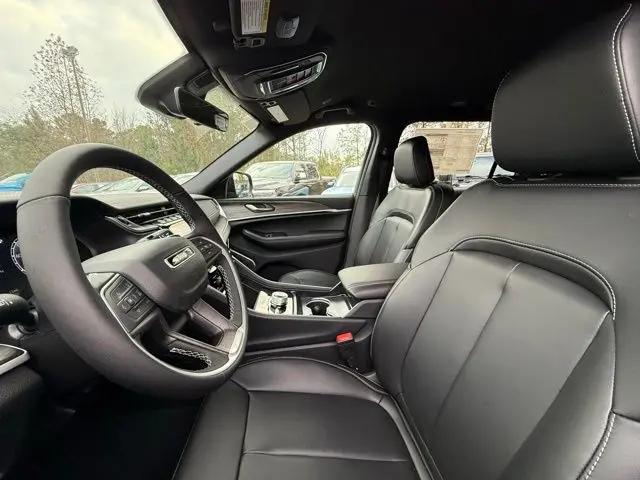 2025 Jeep Grand Cherokee L Limited 4x4