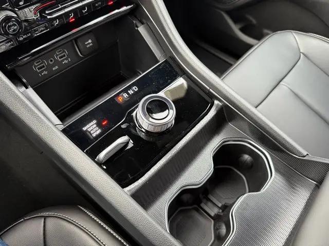 2025 Jeep Grand Cherokee L Limited 4x4